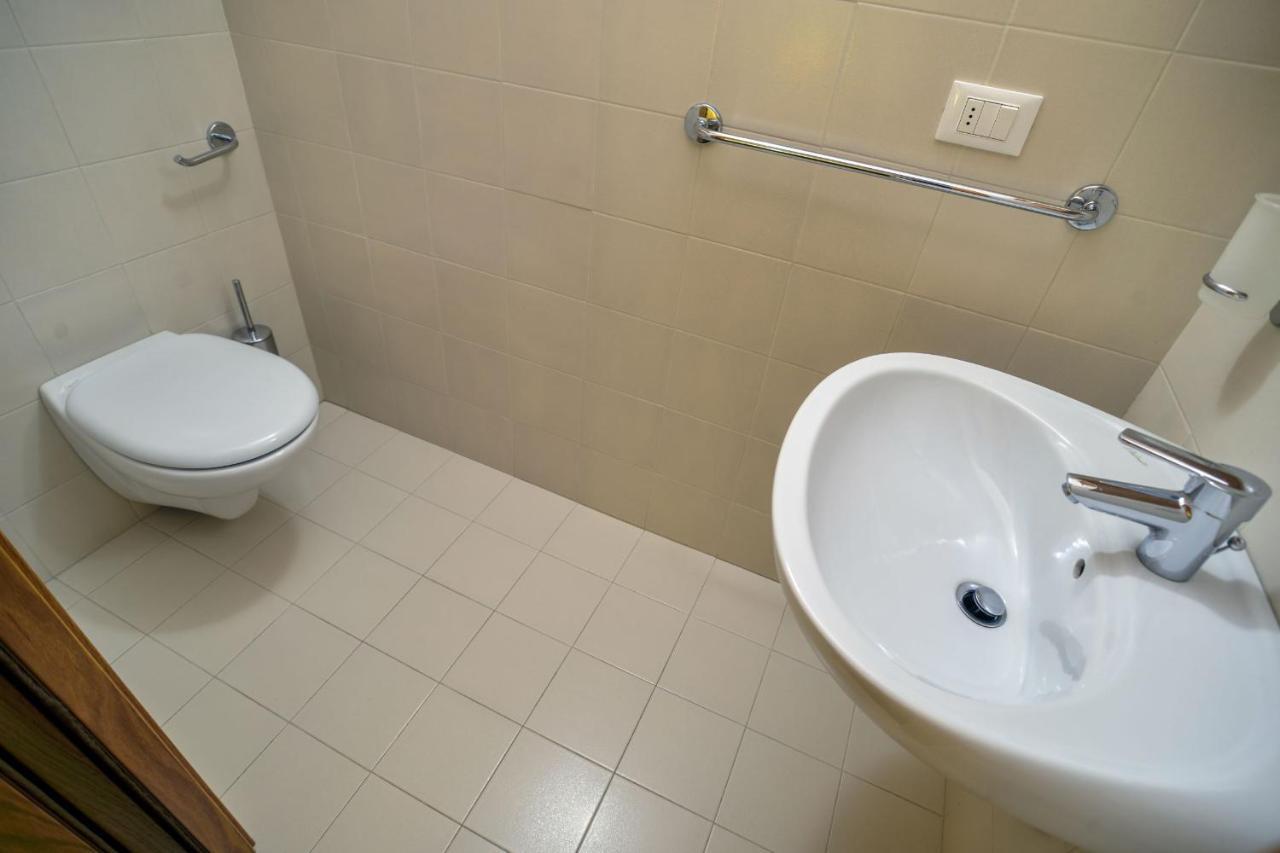 Res.Albarè/Solaria Apt.Solandra Mezzana  Extérieur photo