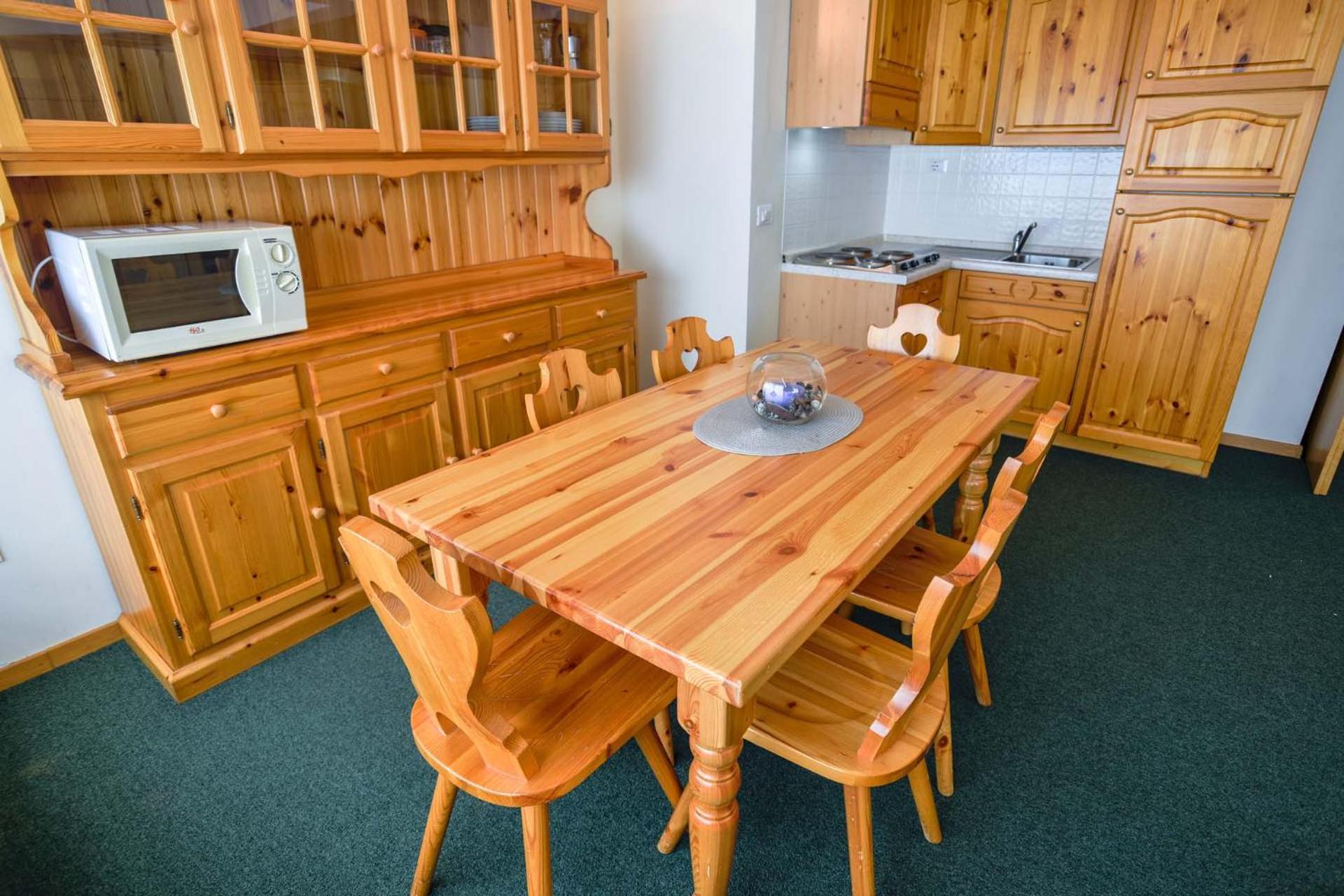 Res.Albarè/Solaria Apt.Solandra Mezzana  Extérieur photo